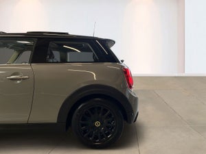 MINI Cooper SE Classic Trim
