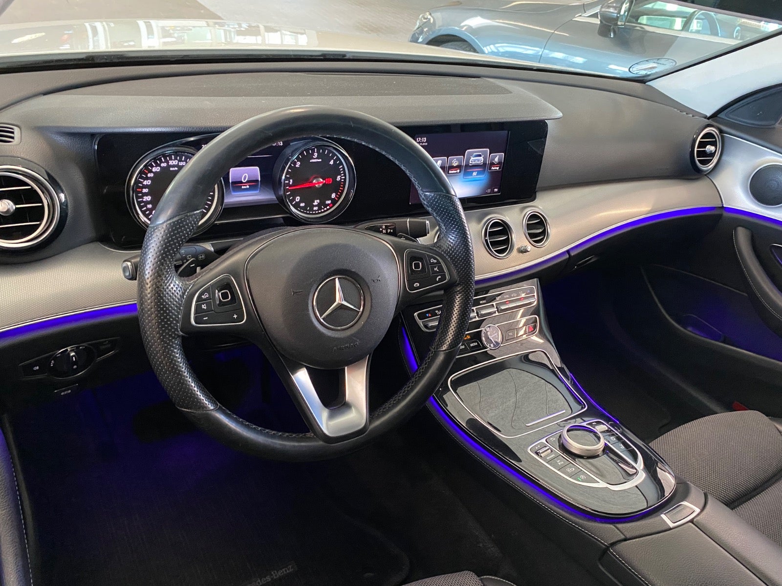 Mercedes E220 d Avantgarde stc. aut. – 12