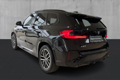 BMW iX1 eDrive20 M-Sport - 2
