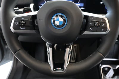 BMW iX2 eDrive20 M-Sport Premium