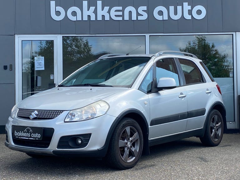 Suzuki SX4 CombiBack SE