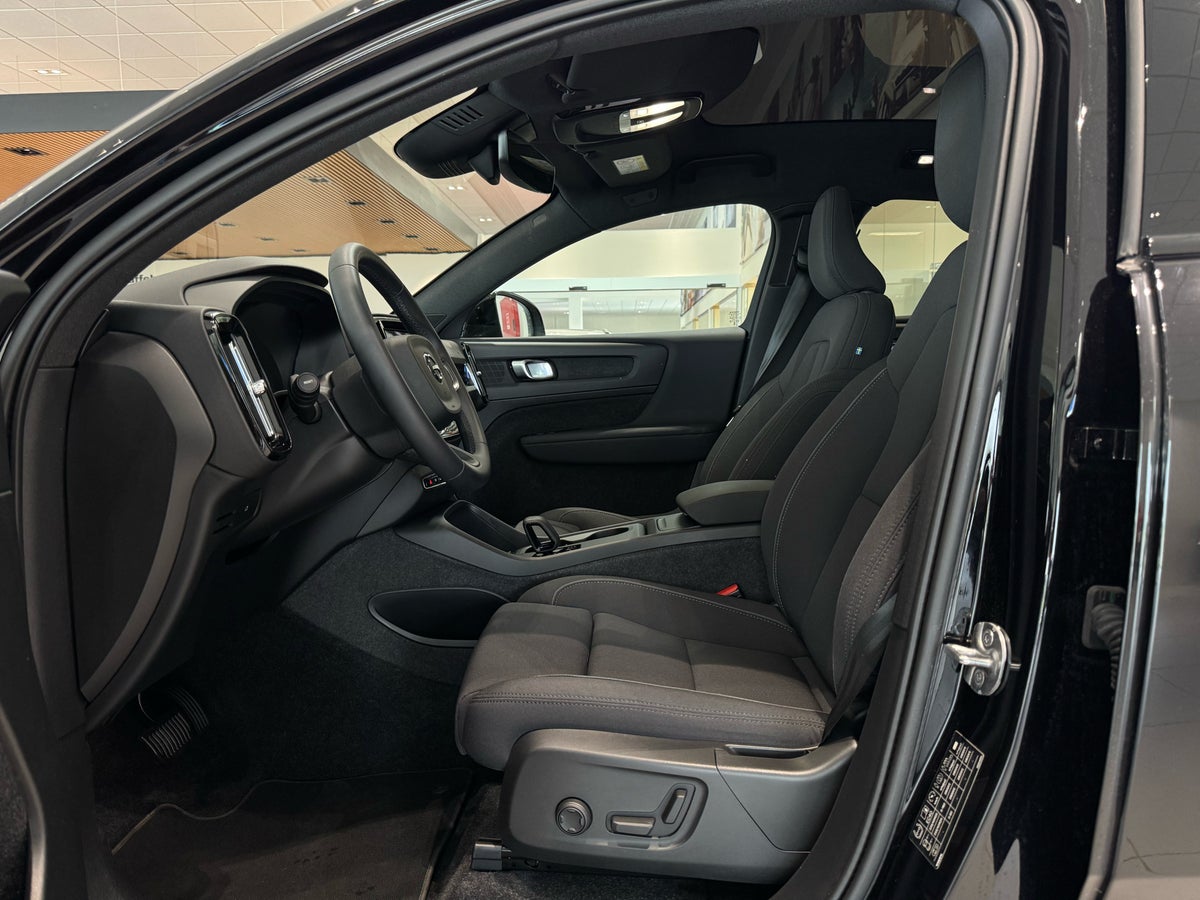 Volvo EC40 Extended Range Black Edition billede 8