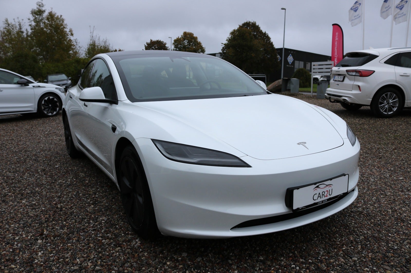 Tesla Model 3 RWD