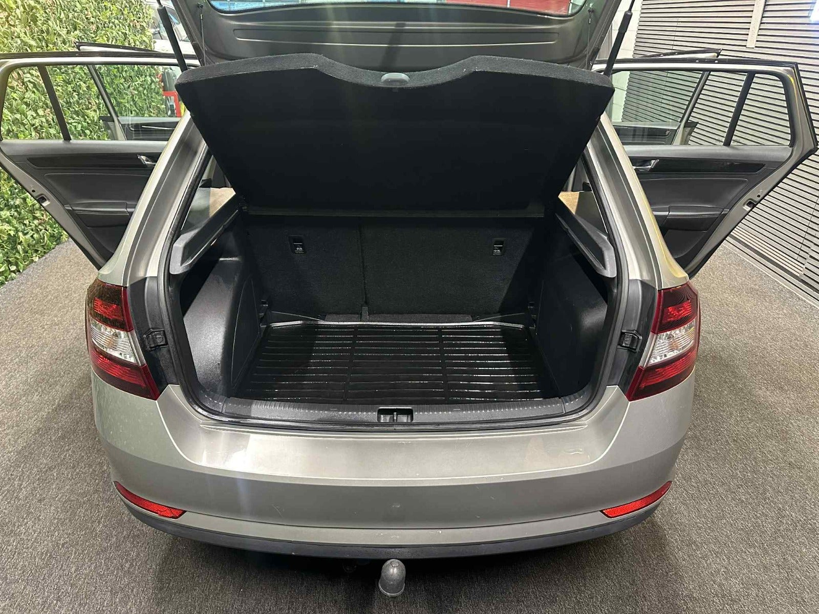 Billede af Skoda Rapid 1,0 TSi 95 Ambition Spaceback
