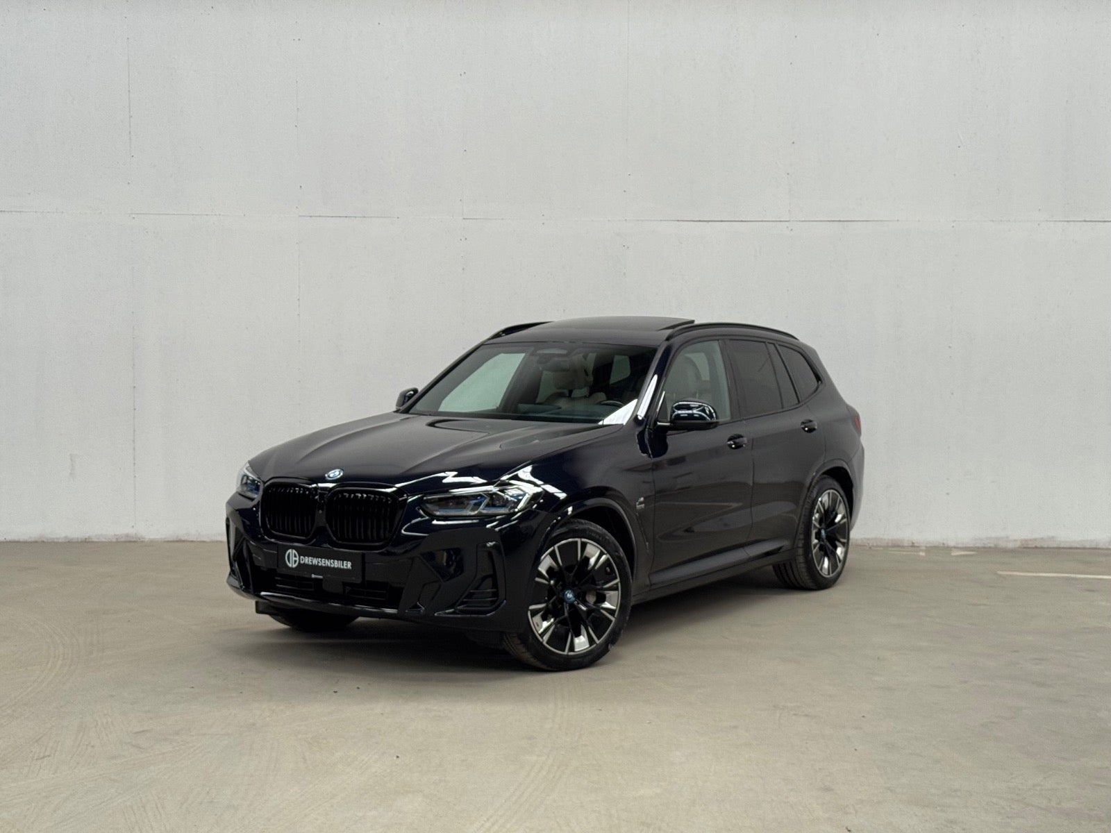 BMW iX3 Charged Plus M-Sport A