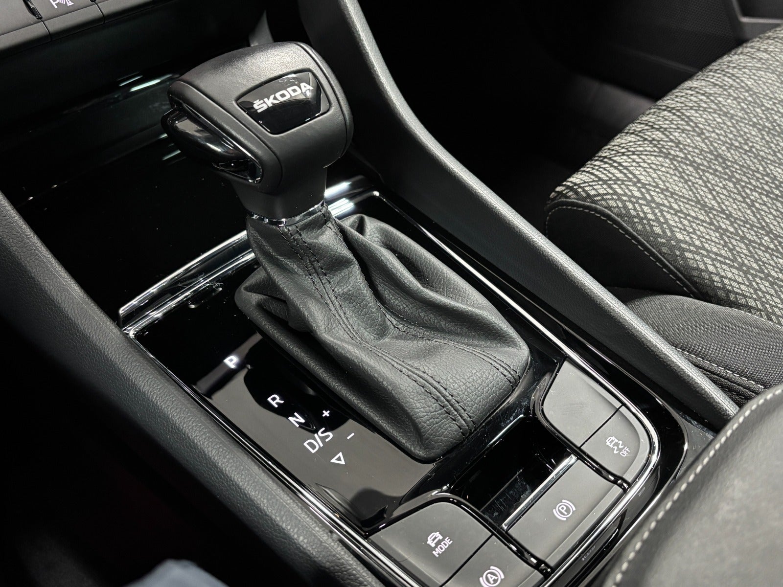 Billede af Skoda Karoq 1,5 TSi 150 Style DSG