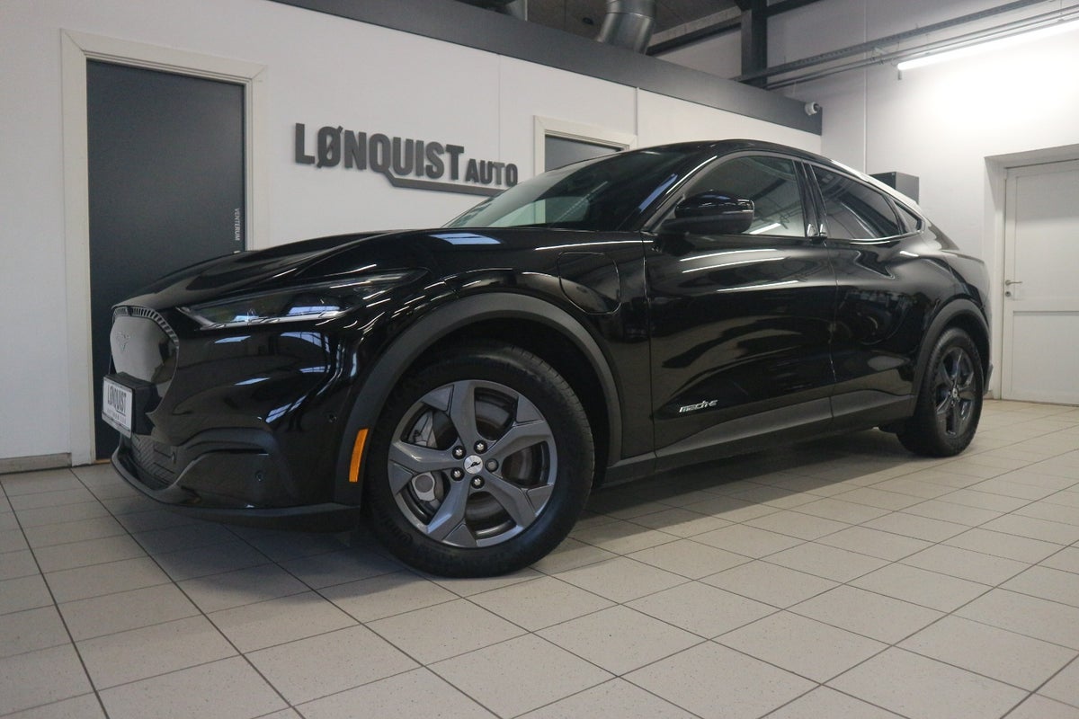 Ford Mustang Mach-E Standard Range