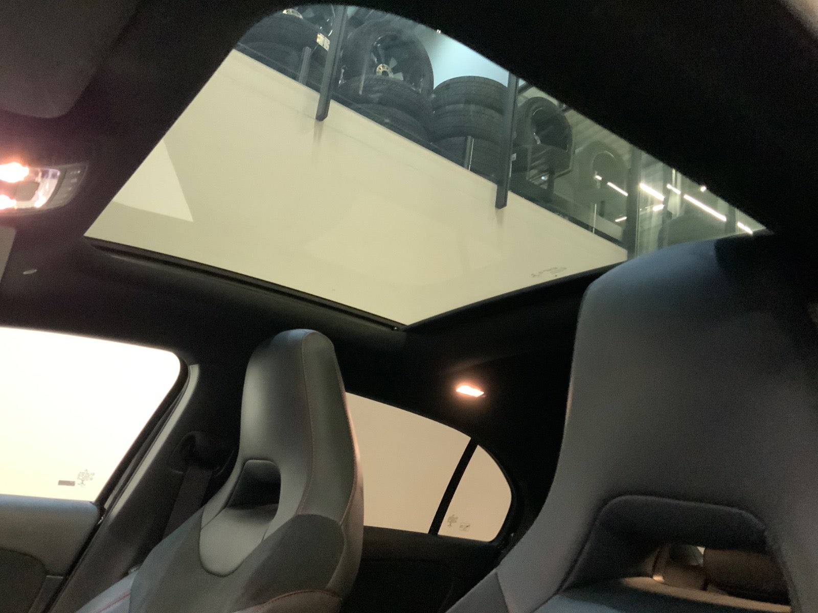 Mercedes-Benz A 200 d