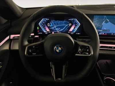 BMW i5 eDrive40 Fully Charged