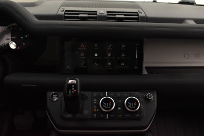 Land Rover Defender 110 D250 Hard Top SE aut. Van