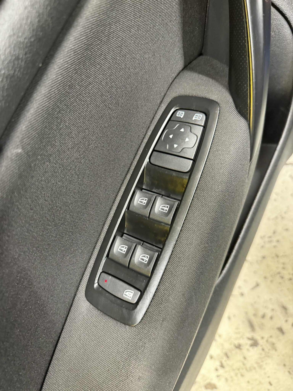 Billede af Renault Megane IV 1,5 dCi 110 Zen Sport Tourer