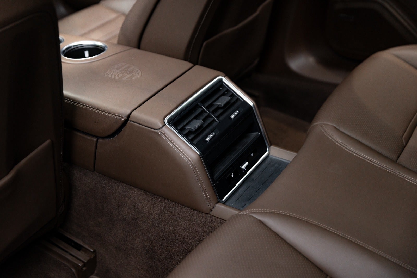 Gallery image 14 of 16