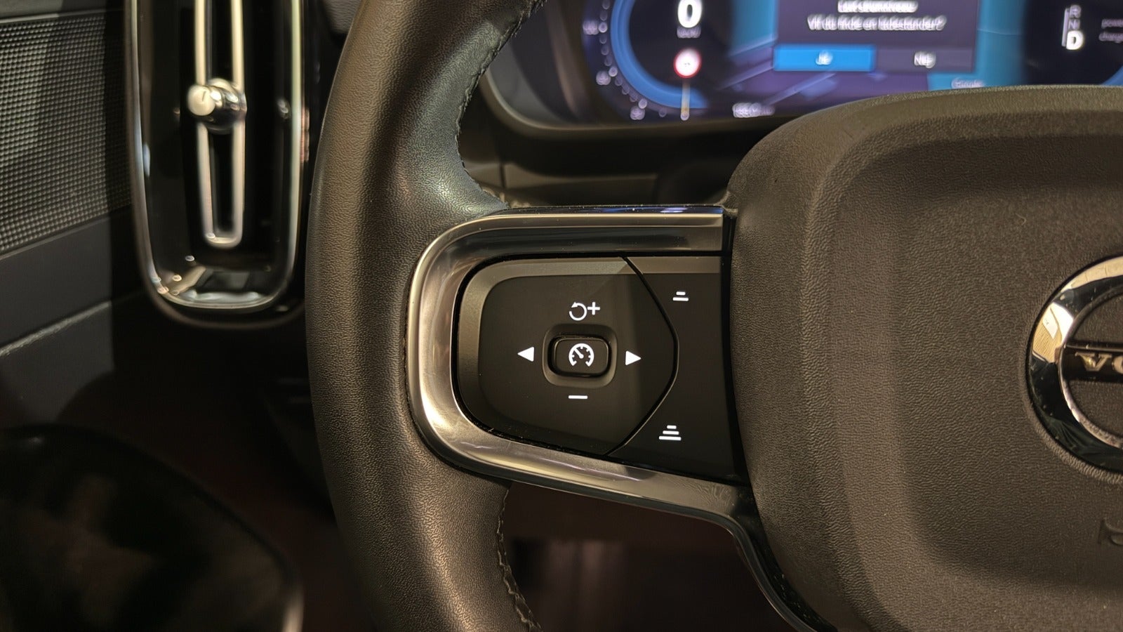 Billede af Volvo XC40  P6 ReCharge Plus