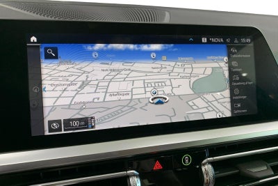 BMW 330e aut.