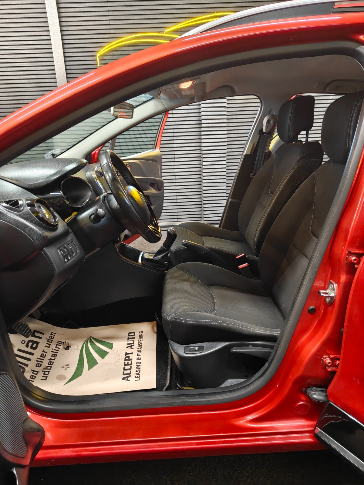 Billede af Renault Clio IV 0,9 TCe 90 Dynamique Sport Tourer