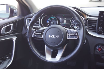 Kia Ceed PHEV Prestige SW DCT