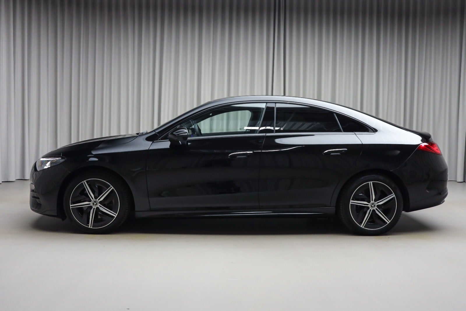Mercedes-Benz CLA 250+ (6/8)