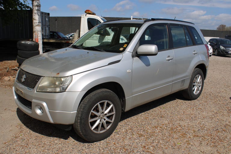 Suzuki Grand Vitara GLS Van
