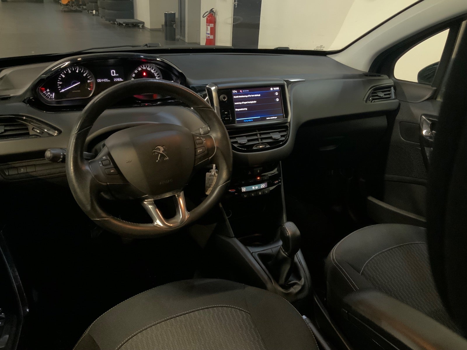 Peugeot 208 (8/8)
