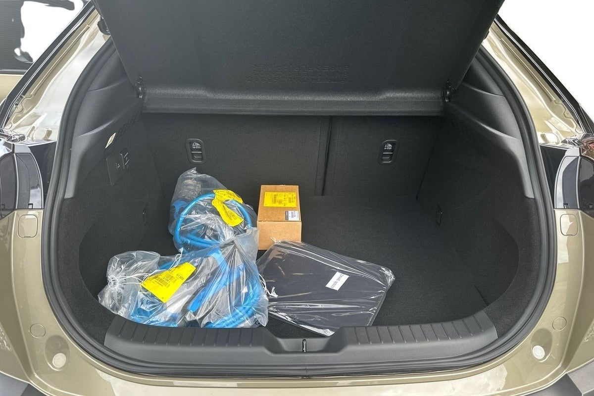 Billede af Mazda MX-30 0,8 e-SkyActiv R-EV Makoto+