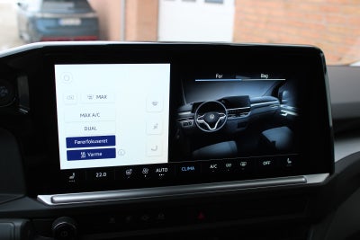 VW e-Caravelle Life SWB