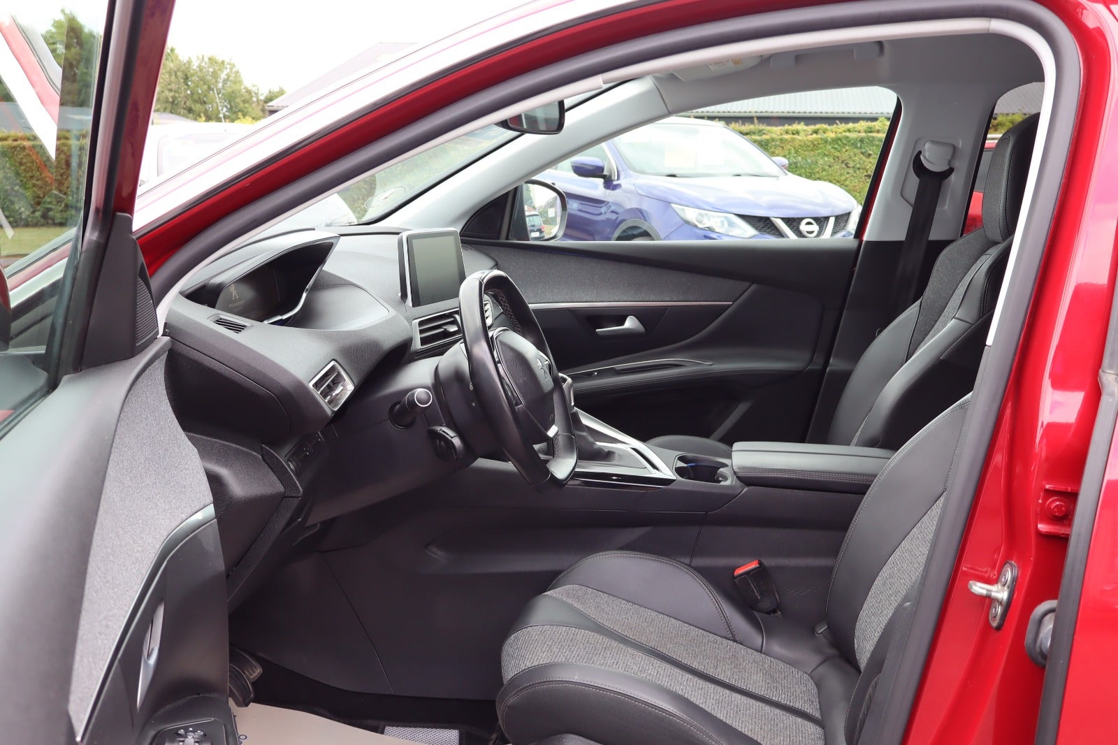 Billede af Peugeot 3008 1,2 PureTech 130 Allure