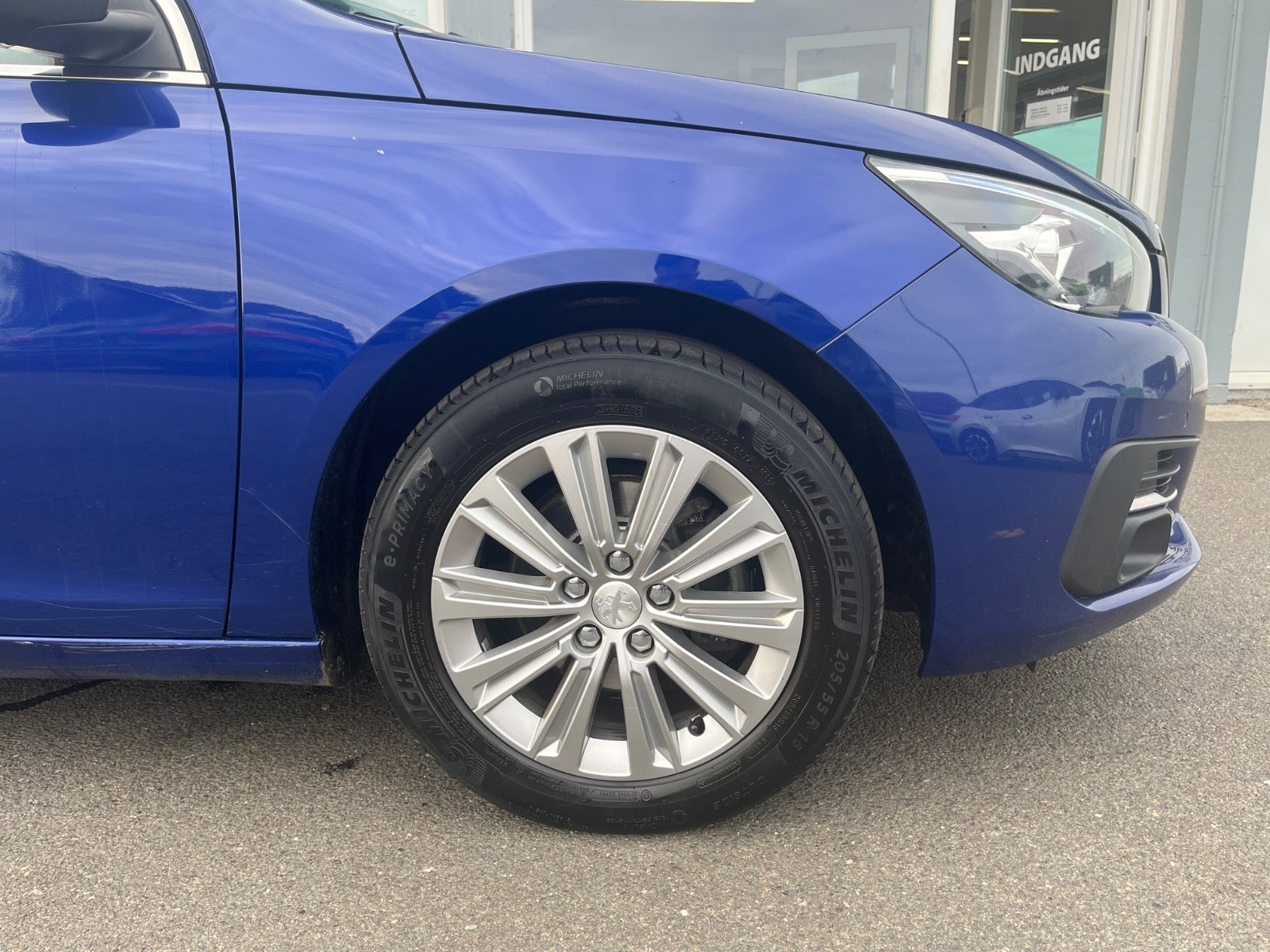 Billede af Peugeot 308 1,6 BlueHDi 120 Allure Sky SW