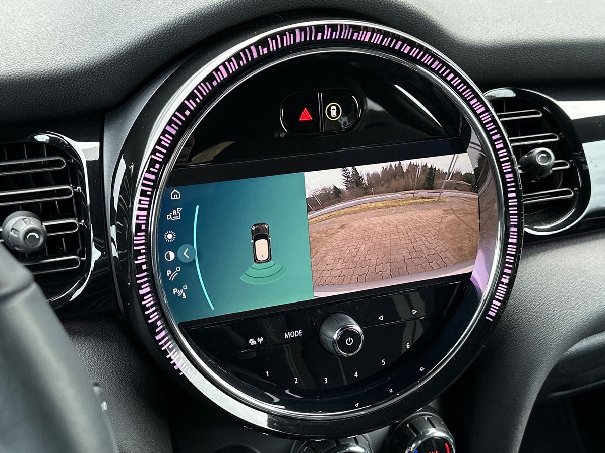 MINI Cooper SE Classic Trim billede 17