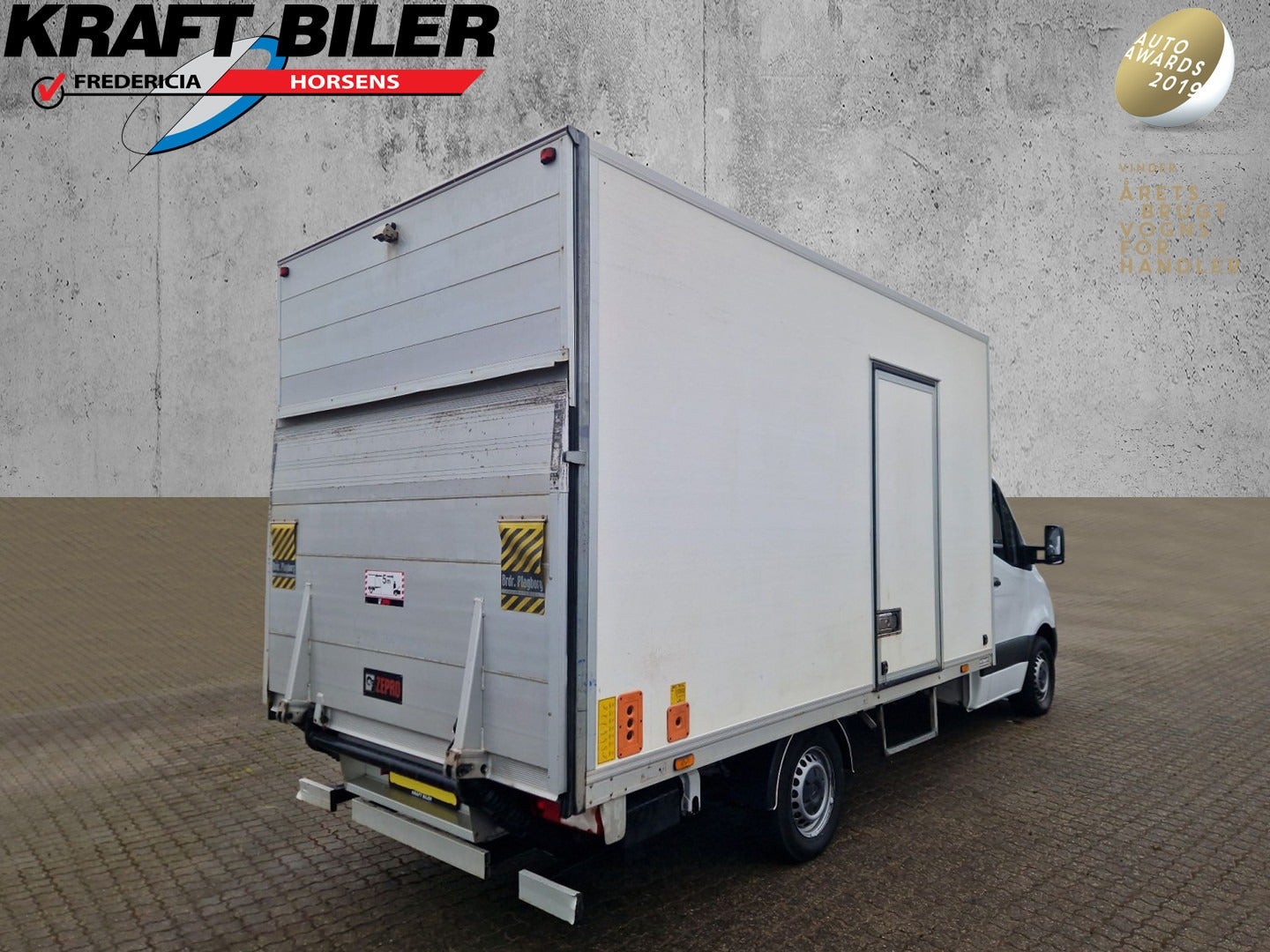 Billede af Mercedes Sprinter 314 2,2 CDi Alukasse m/lift aut. FWD