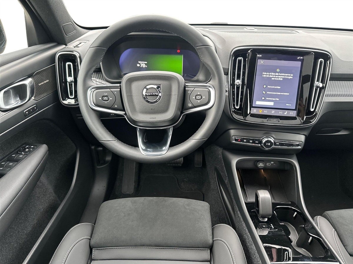 Volvo EX40 Extended Range Black Edition Excess billede 10