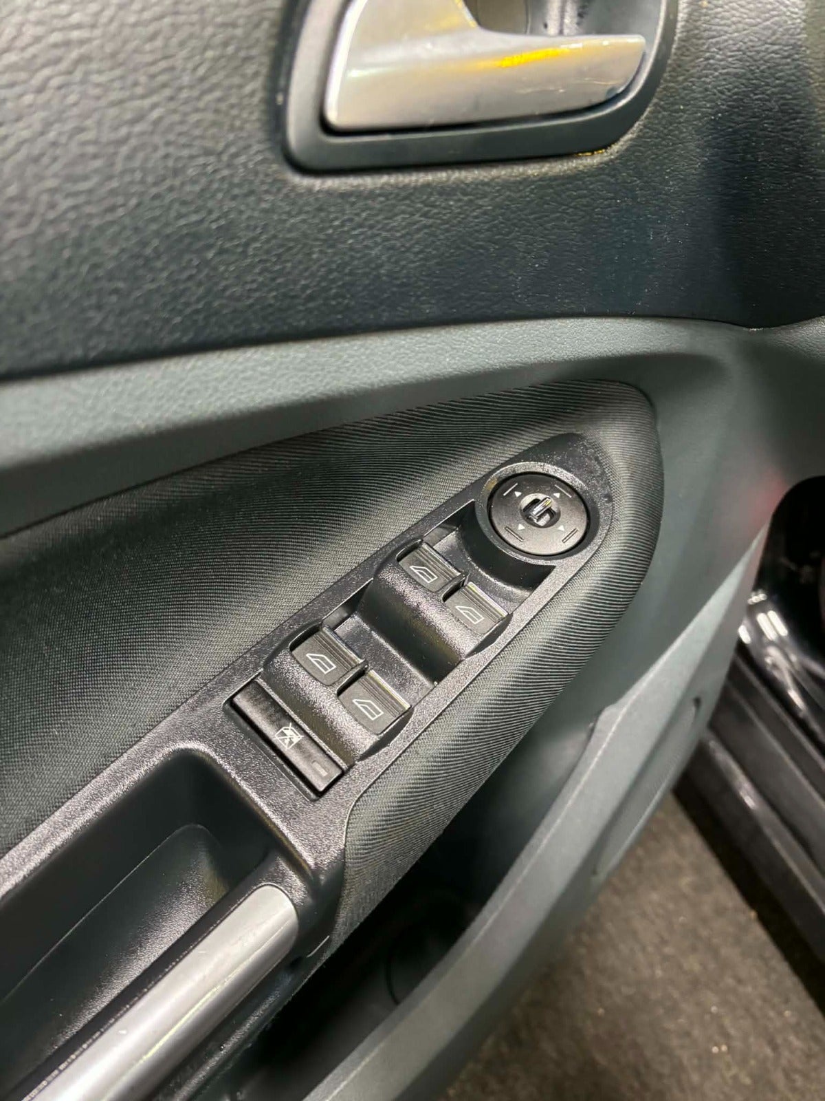 Billede af Ford C-MAX 1,6 TDCi 95 Titanium