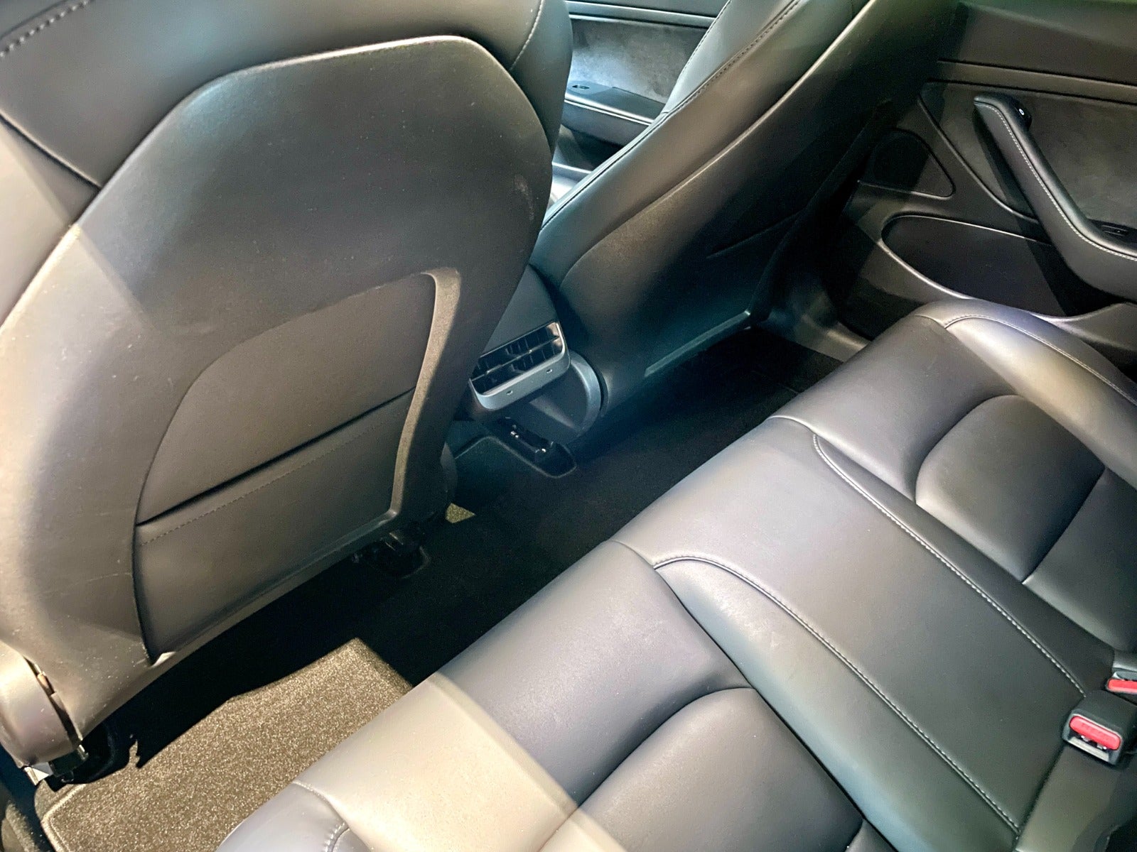 Billede af Tesla Model 3  Standard Range+ RWD