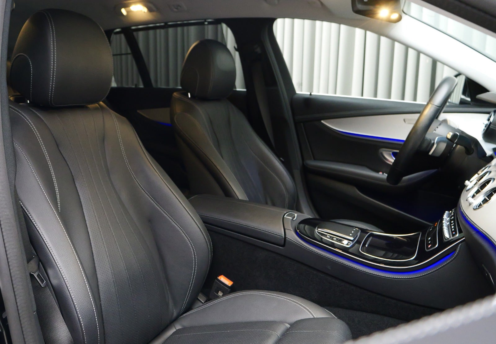 Mercedes E300 de AMG Line stc. aut.