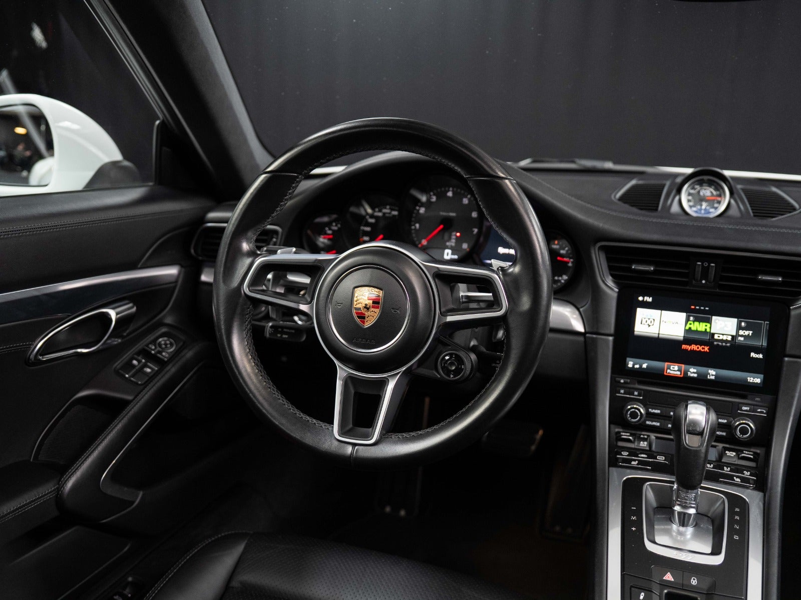 Gallery image 15 of 19