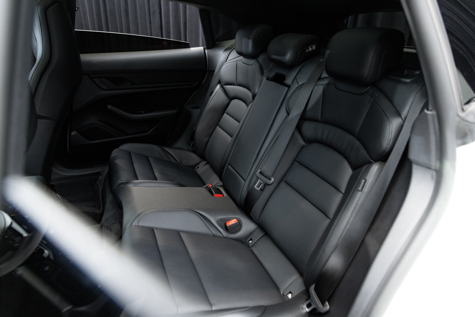 Gallery image 21 of 24