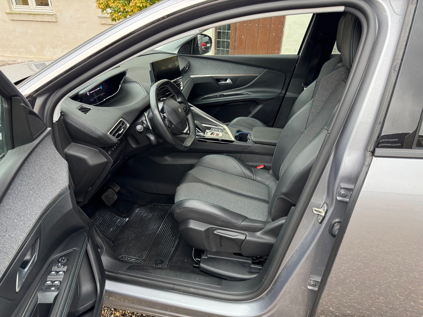 Billede af Peugeot 3008 1,6 Hybrid Allure Pack EAT8