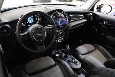 MINI Cooper SE Classic Trim