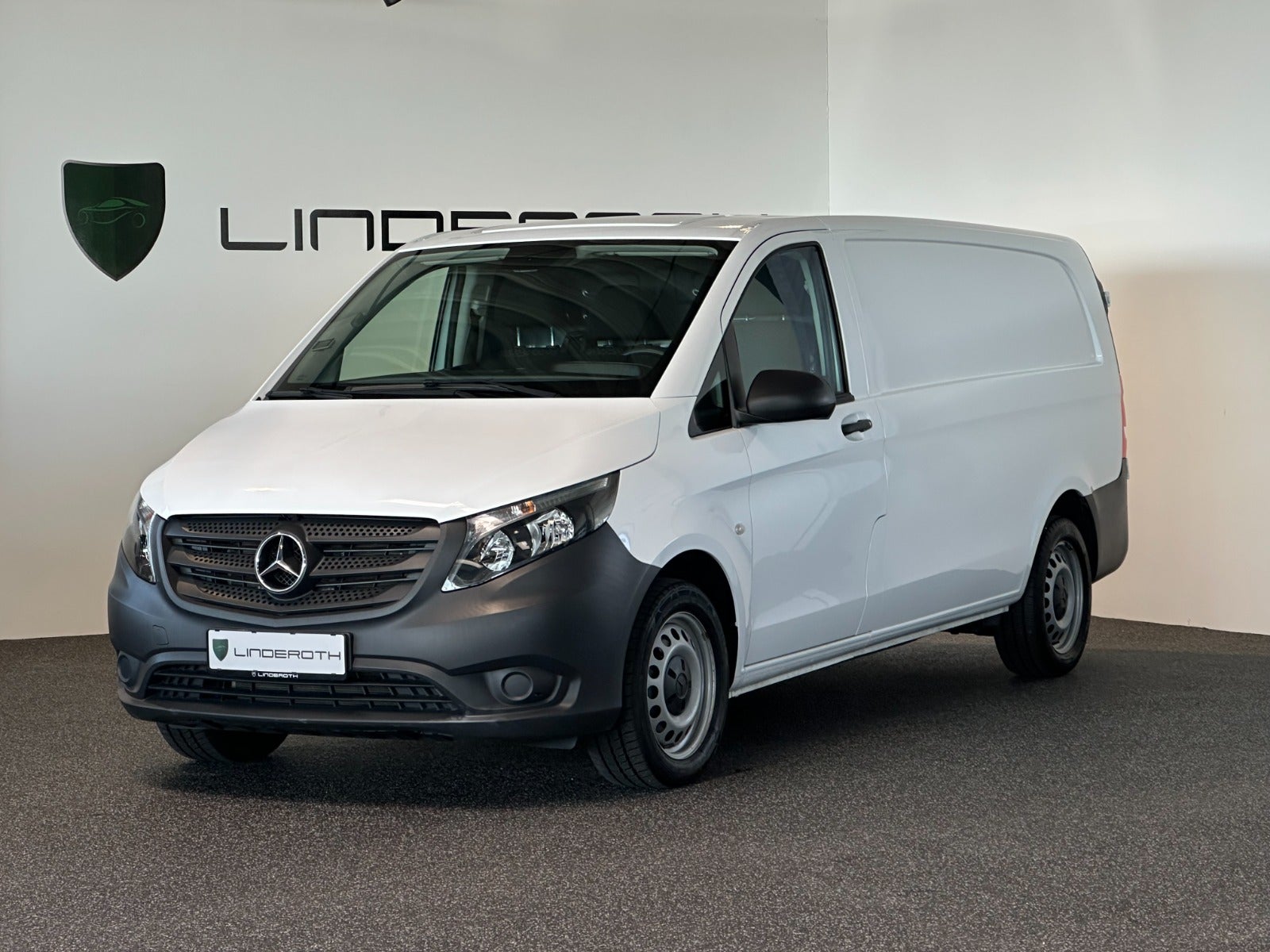 Mercedes eVito 111 XL - 1