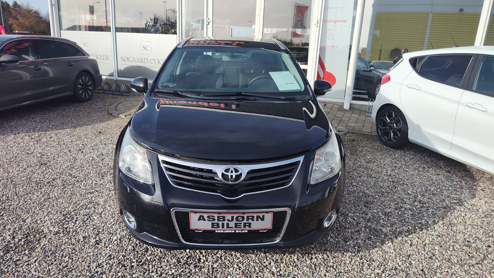 Toyota Avensis 2011