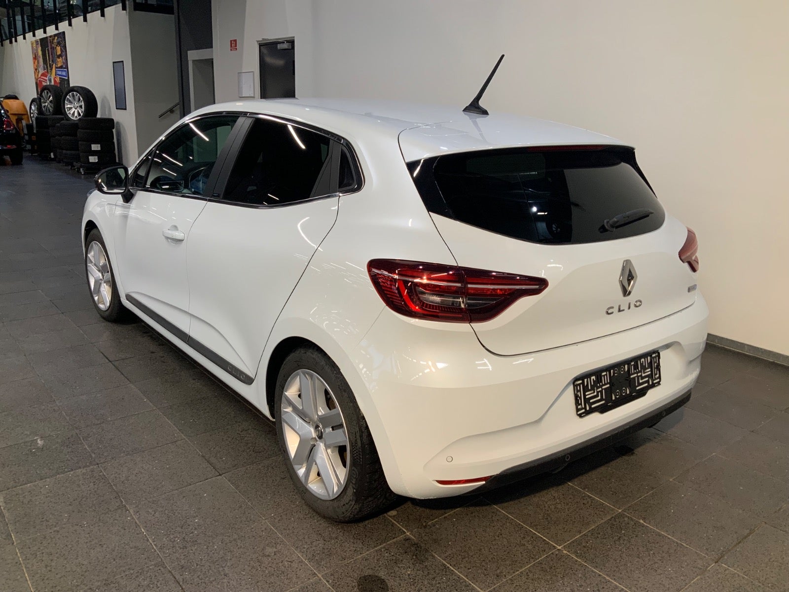 Renault Clio V (5/8)