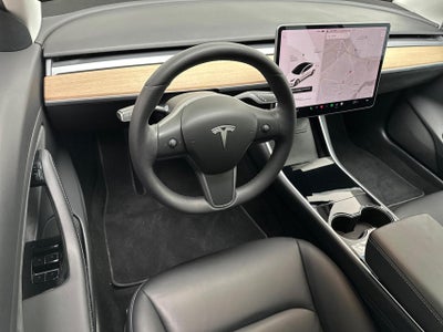 Tesla Model 3 Long Range AWD billede 2