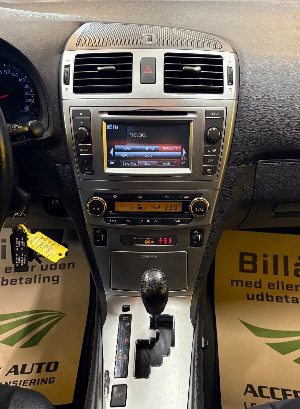 Billede af Toyota Avensis 2,2 D-CAT 150 T2 Premium stc. aut.