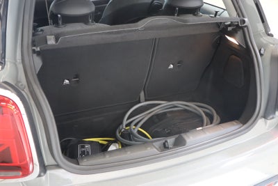 MINI Cooper SE Classic Trim