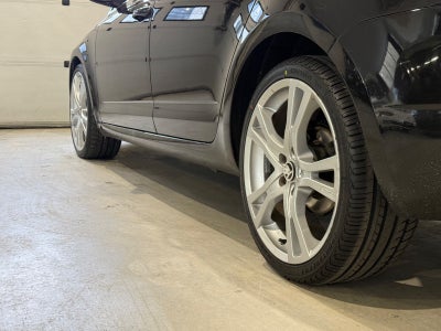 Skoda Octavia TDi 150 Elegance Combi DSG