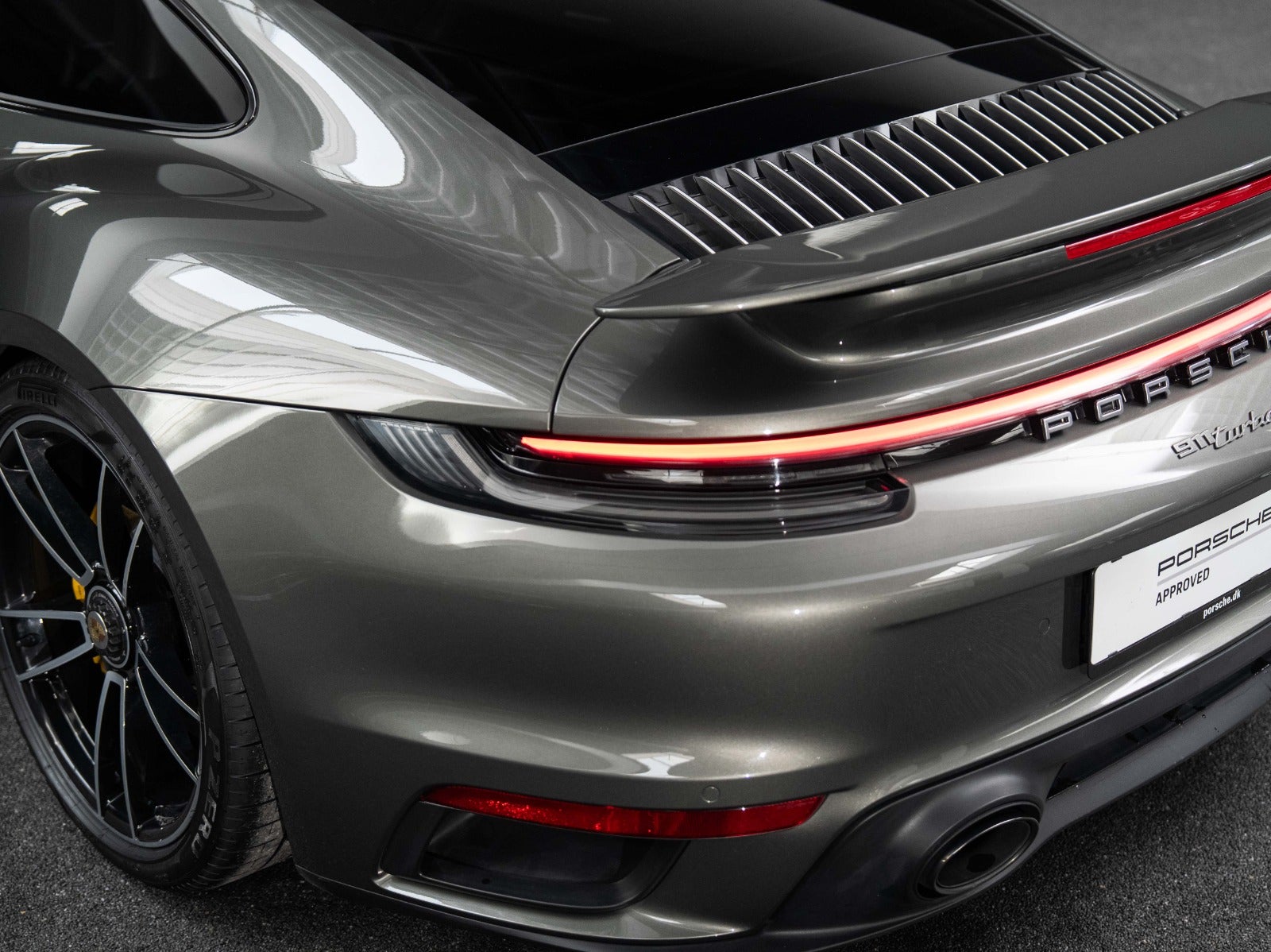 Gallery image 8 of 19