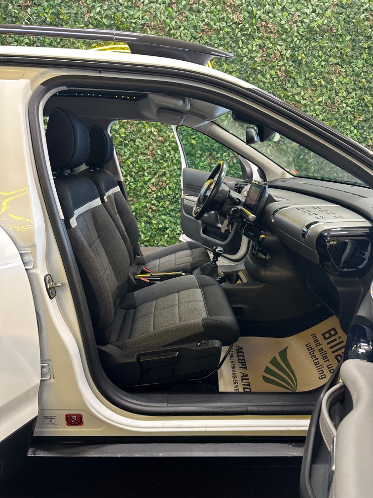 Billede af Citroën C4 Cactus 1,5 BlueHDi 100 VTR Sport