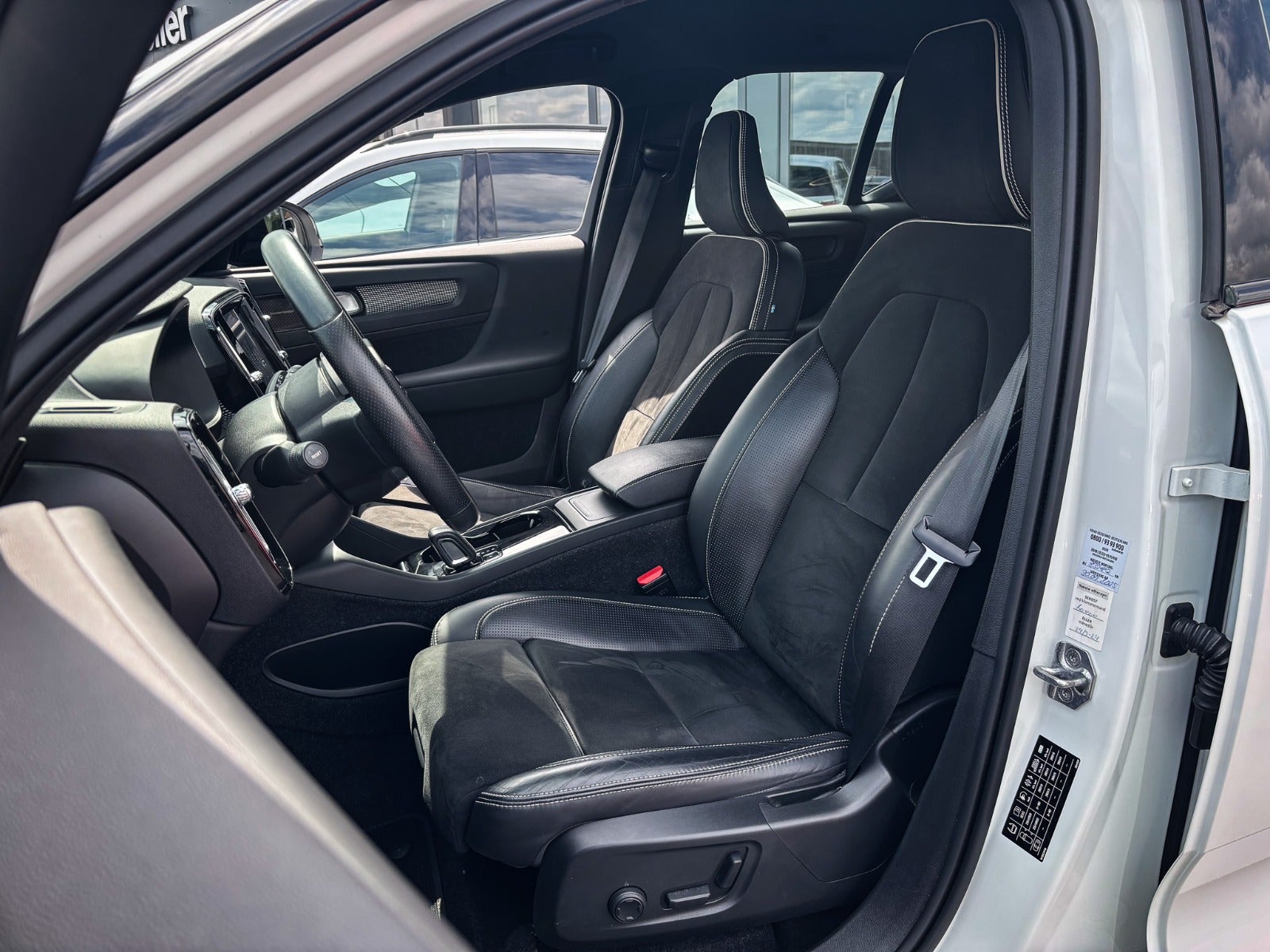Billede af Volvo XC40  P8 ReCharge Twin R-Design
