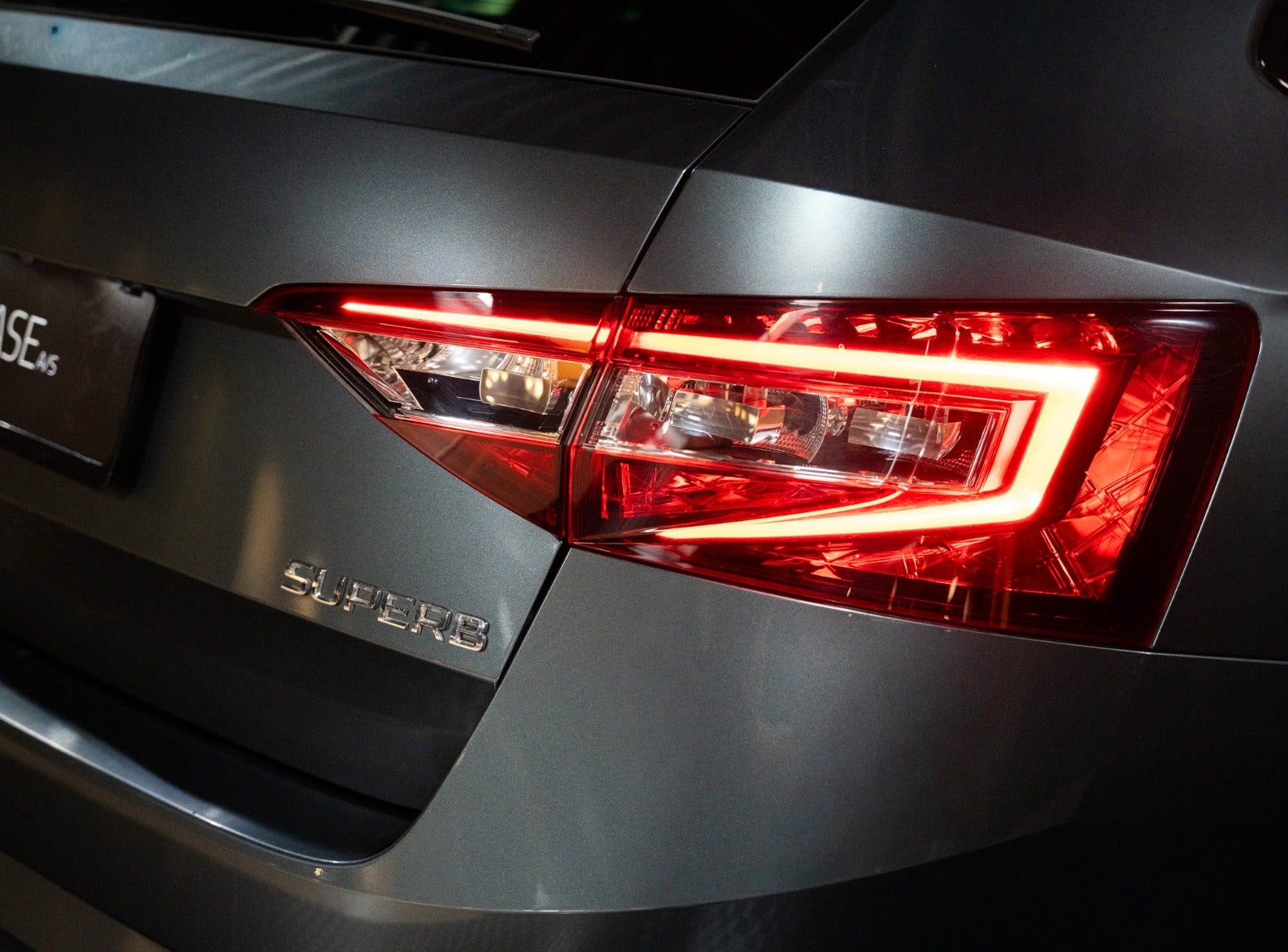 Billede af Skoda Superb 2,0 TDi 190 Sportline Combi DSG