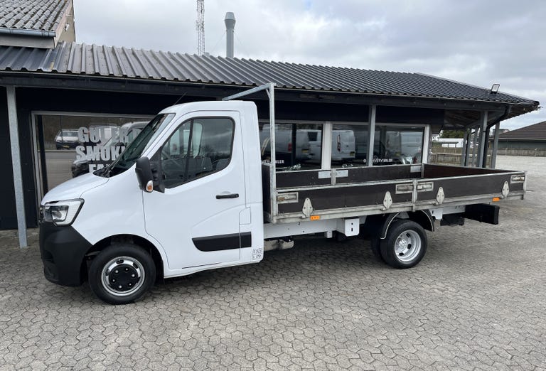 Renault Master IV T35 dCi 165 L3 Chassis RWD