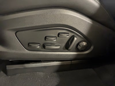 Porsche Macan Turbo 